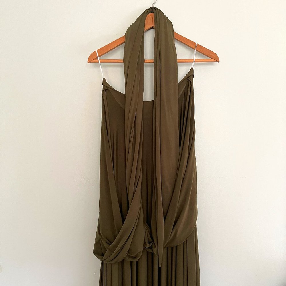 Twobirds Classic Ballgown in Olive